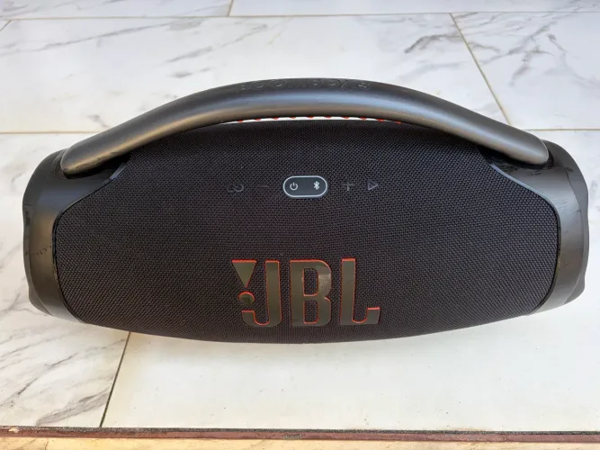 Bombox 3