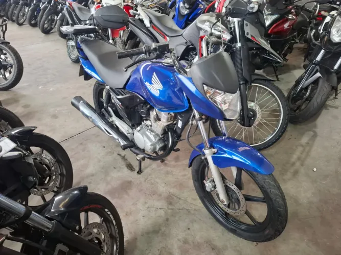 Honda Titan 2012 150cc shalom veículos