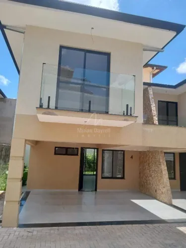 Casa para Aluguel em Belo Horizonte - Bairro São Luiz, 4 Quartos, 2 Vagas