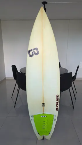 Prancha de Surf Auckland 6.0 + Capa + Quilhas