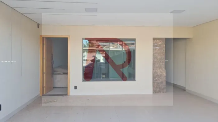Casa para Venda em Palmas, Plano Diretor Sul, 3 dormitórios, 1 suíte, 2 banheiros, 2 va