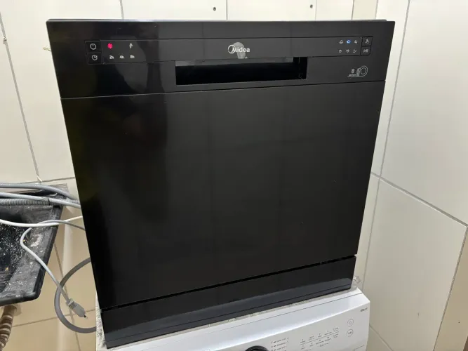 Lava Louça Midea 8 serviços 127V - Seminova, NF, funcionando perfeitamente - OPORTUNIDADE