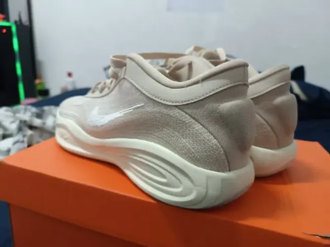 Tênis de Vôlei Nike GT Team Rustly - Apenas 1 uso