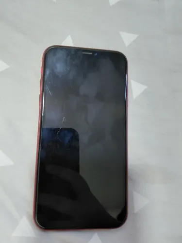 Iphone XR - traseira vermelha 