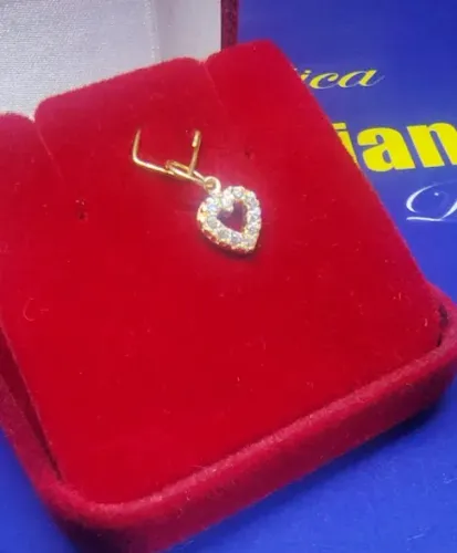 Pingente Coração 18 mm Diamantes Peso 1.02 Gramas 1 mm Ouro 18 Kilates                    