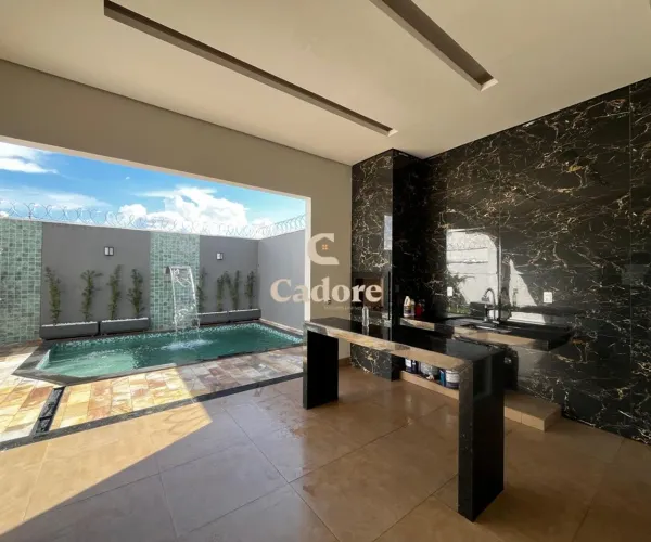 Casa à venda no Grand Ville com 3/4 sendo 01 suíte e Piscina aquecida