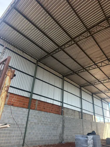 Aluga se para depósito