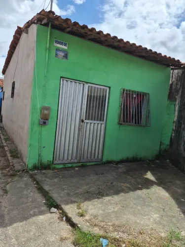 CASA À VENDA NO BOM JESUS