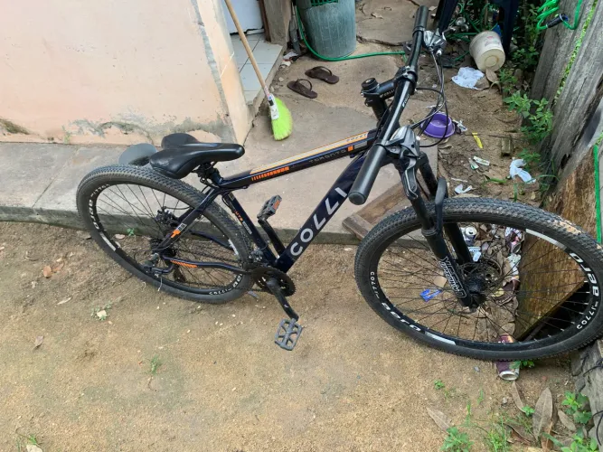 Vende-Se Bicicleta Colli