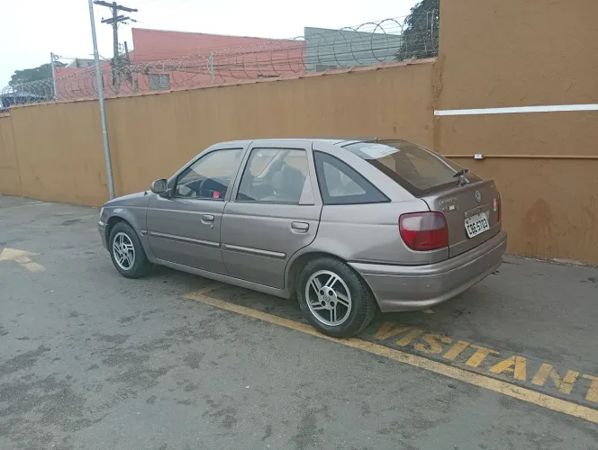 Volkswagen Pointer GLI 1.8 1995