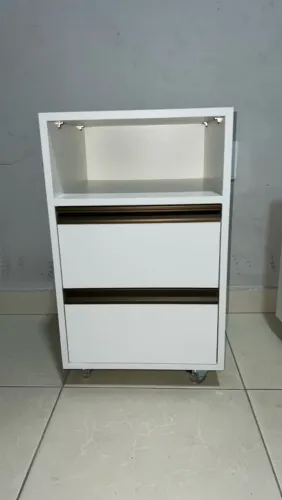 Criado mudo