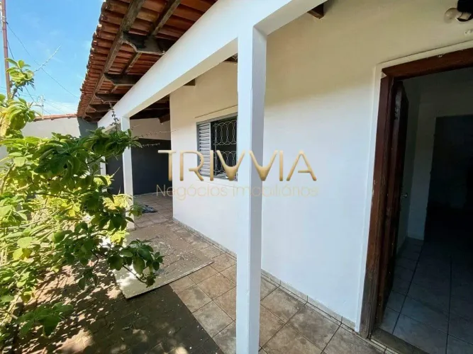 Casa no Bairro Planalto ampla, confortável e muito bem distribuída