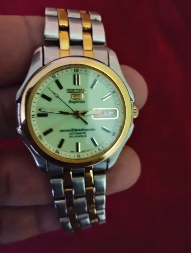 Vendo relógio Seiko 5 Superior Automático, Calibre 7S36.