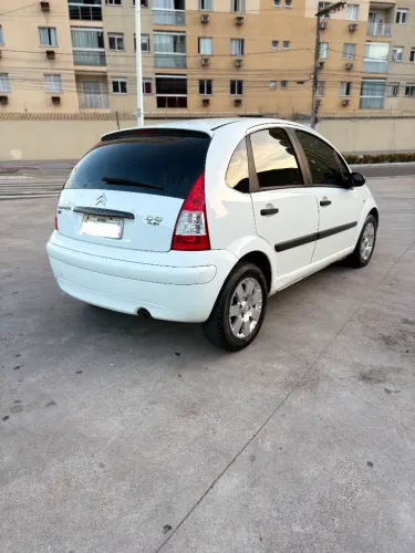 Citroen C3 GLX 1.4/ GLX Sonora 1.4 Flex 8V 5P 2012