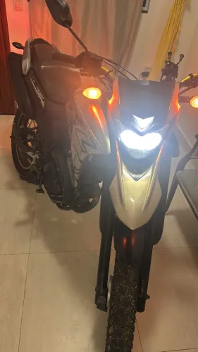 Moto lander Xtz