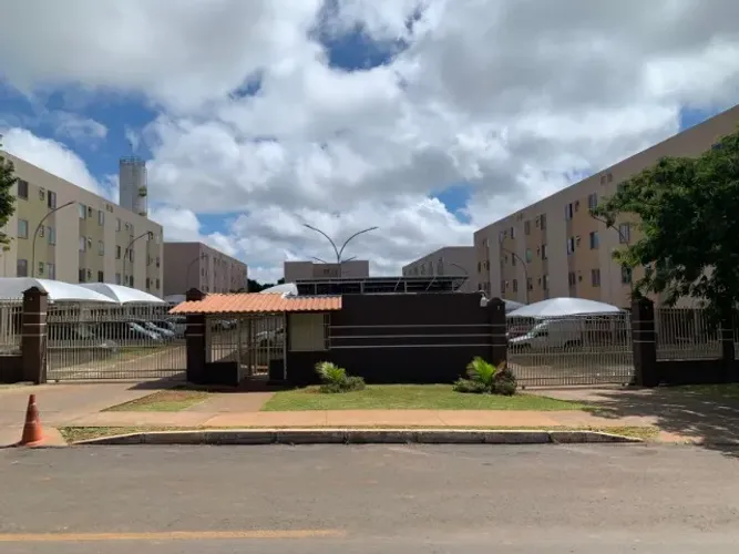? 59m² ? ? 2 Quartos ? ? 1 Vaga ? ? 1 Banheiro Vendo apartamento no riacho fundo 2 Próxim
