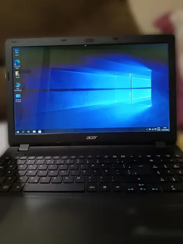 Notebook Acer Aspire ES1-512 "leiam"