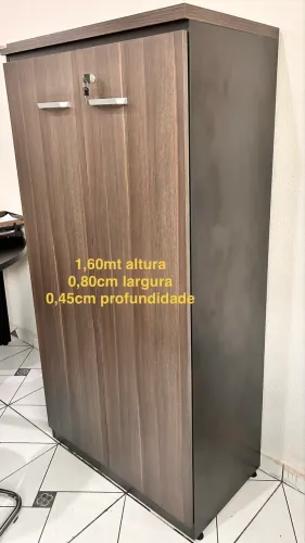 Armário de escritório com 4 prateleiras 