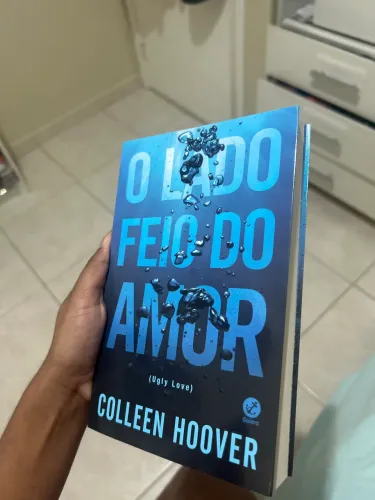 livro o lado feio do amor