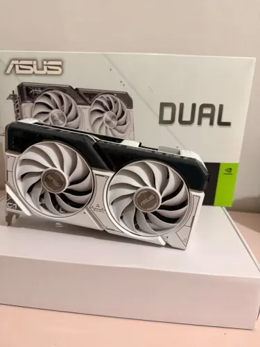 Placa de vídeo RTX 4060 8Gb Asus