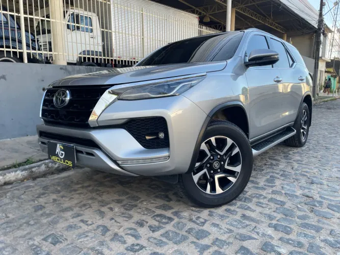 Toyota Hilux SW4 SRX 4X4 2.8 TDI 16V Dies. Aut. 2021