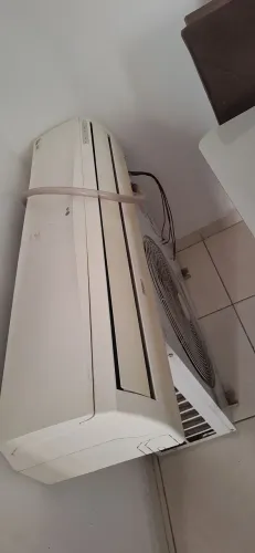 Ar condicionado 24mil btu ,aceito troca por inverter de menor capacidade 