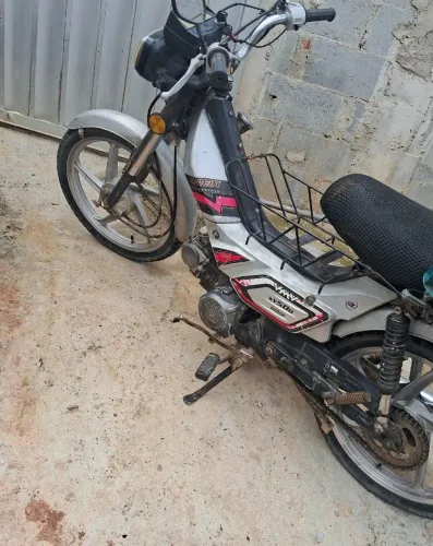 Vendo avista por 5 mil reais 