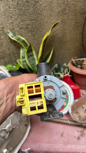 Motor Weg + Eletrobomba lavadora Electrolux 8Kg modelo LE08