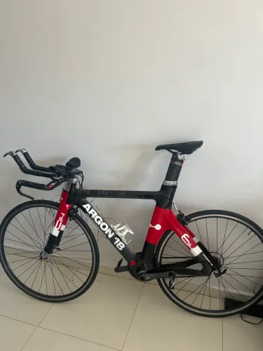 Bicicleta Triathlon / TT Argon 18 E-114 Carbono
