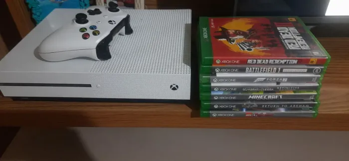 XBOX ONE S 1TB TROCO POR SERIES S OU X volto 500$