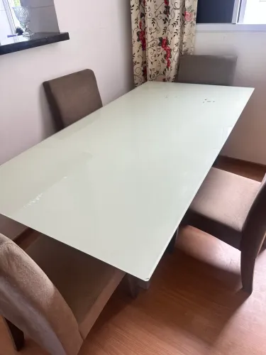 Mesa de vidro 6 cadeiras
