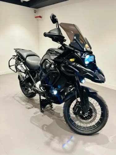 R 1250 GSA Triple Black 719 - Muito Nova!!!!!