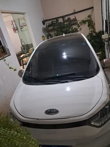 JAC E-JS1 62cv 5P Aut. (elétrico) 2023