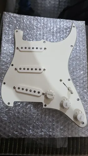 Escudo completo Fender Player II