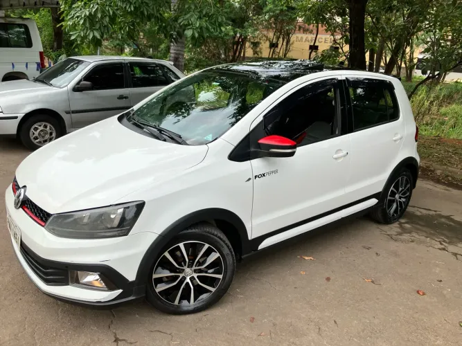 Volkswagen Fox Pepper 1.6 Flex 16V 5P 2016