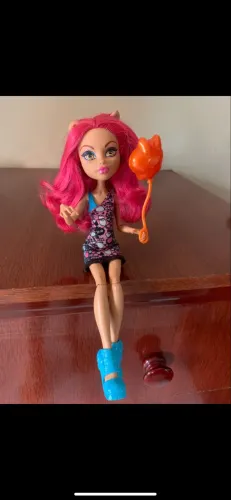 boneca monster high howleen wolf