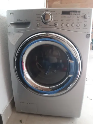 Lava e Seca LG 11kg/7Kg