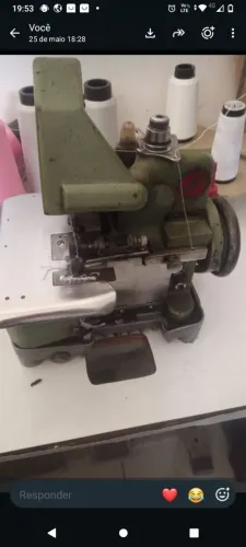 Máquina de costura 