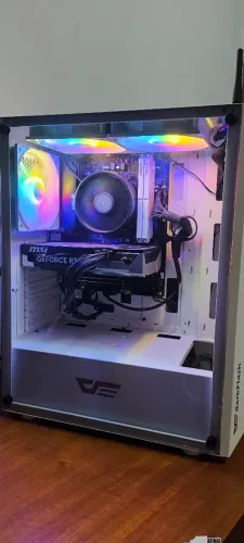 Pc Gamer Rtx 5060, Ryzen 5 5500, 16gb ram.