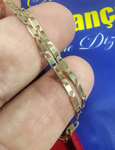 Pulseira Piastrine Ouro18 Kilates Peso 3.10 Gramas 22 cm 2.5 mm Maciça