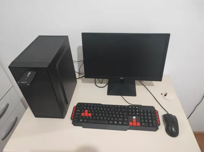 PC  GTX 1050 2GB | 16GB RAM | SSD 240GB + HD 500GB | Aceito Troca PS4