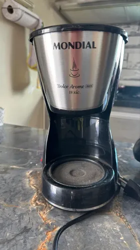 Vendo cafeteira mondial 