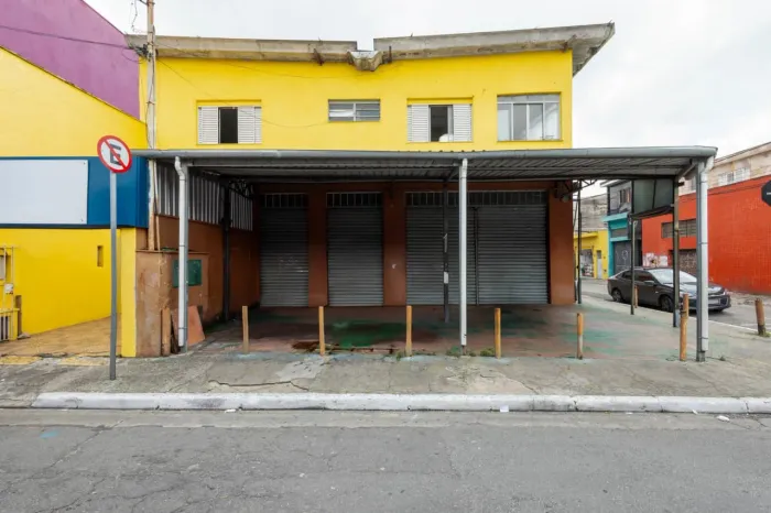 Loja na Rua Severino Batista de Menezes, 27 140 m²