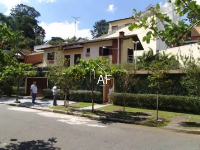 Casa (Sobrado) para Venda, 5 dorm(s), 4 suite(s), 5 vaga(s), 320 m²