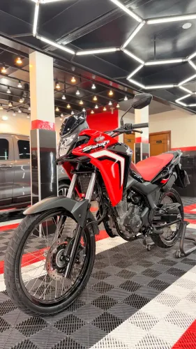 HONDA SAHARA 300 RALLY