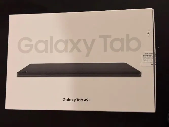 Samsung Galaxy A9 Enterprise Edition, 64GB + capa com teclado