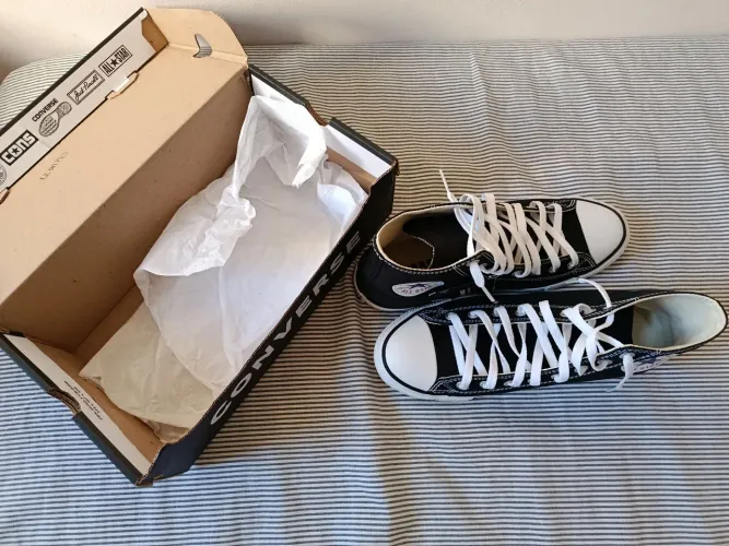 Chuck Taylor All Star Cano Alto Preto<br>Cor Preto/ Crú/ Preto<br>Tamanho 40