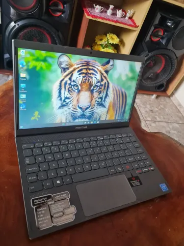 Notebook ótimo pra DJ e estudar 7hrs bateria ?