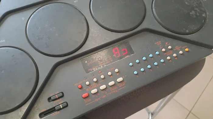 Percussão, Bateria Eletrica RR11 YAHAMA "no estado veja detalhes" 
