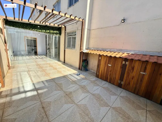 APARTAMENTO C/ ÁREA PRIVATIVA 2 QTS BAIRRO LETÍCIA